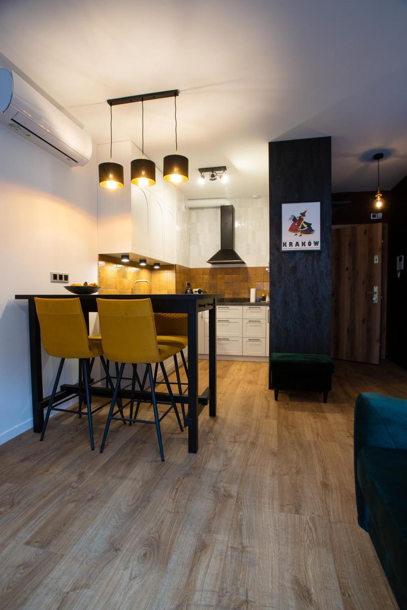 Apartment Centrum Sunny Lwowska 10 *